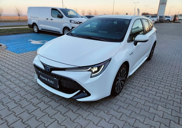 Toyota Corolla cena 87900 przebieg: 163910, rok produkcji 2020 z Chojnów małe 211